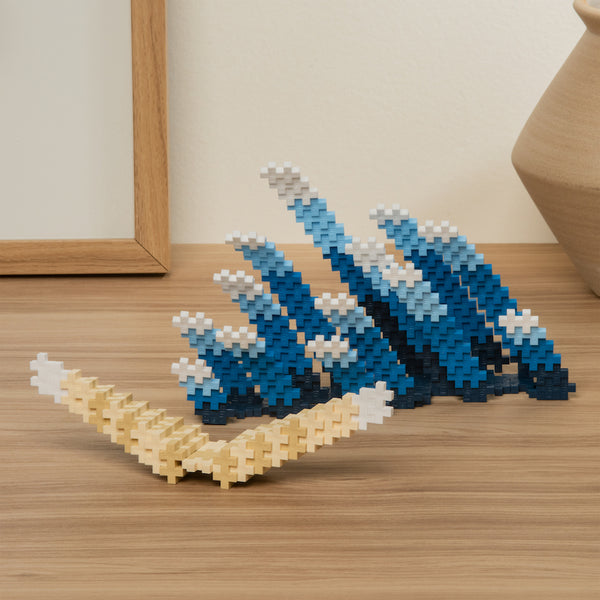 Artwork-Inspired Building Block Kits : LEGO Hokusai – The Great Wave
